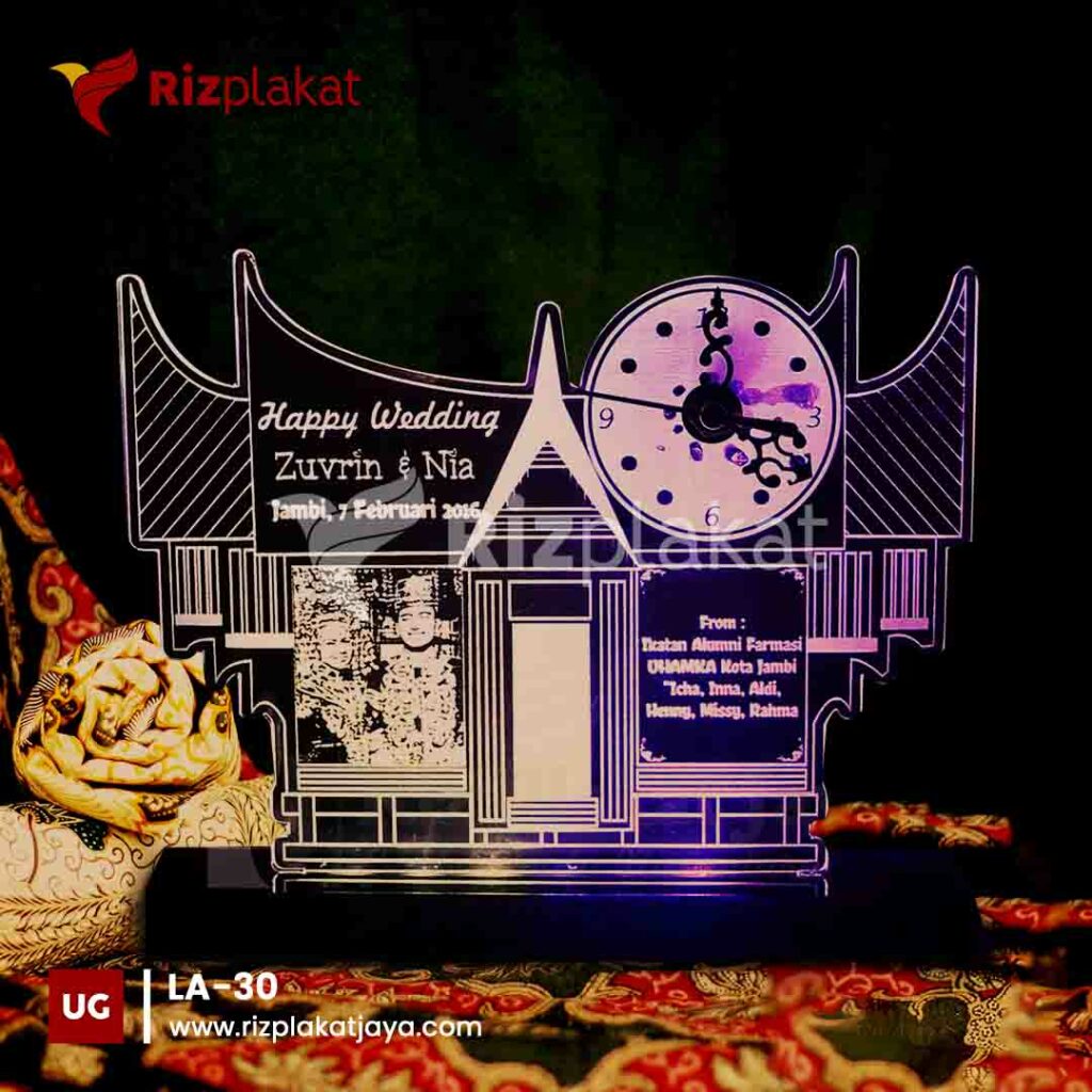 Lampu Akrilik Wedding