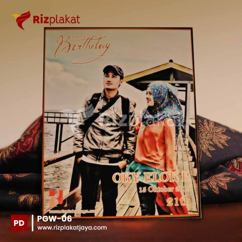 PG-06 Pigura Glasswood Kado Ulang Tahun