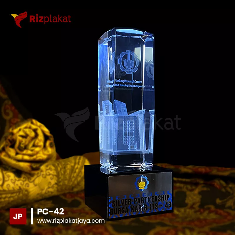 Plakat Kristal Partnership ITS