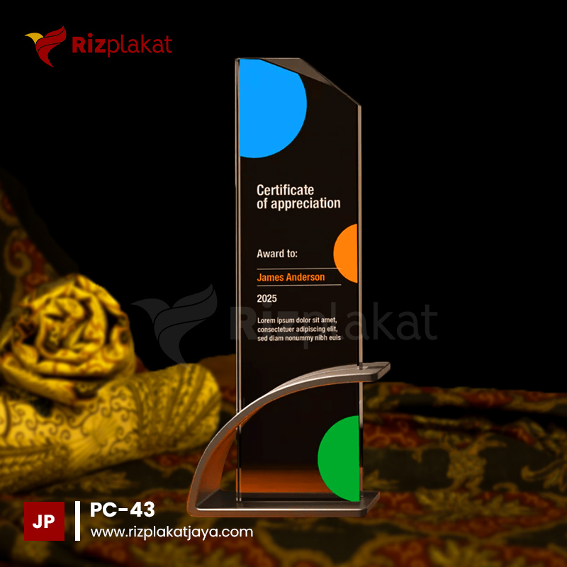 PC-43 Plakat Kristal Apresiasi Karyawan