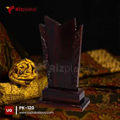 PK-120 Model Plakat Kayu Ukiran Batik