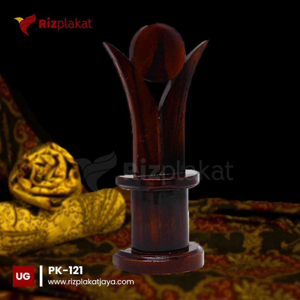 Plakat Kayu Bentuk Polos Minimalis