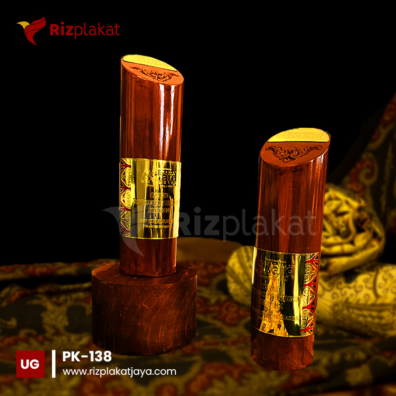 PK-138 Plakat Kayu Award Dewani