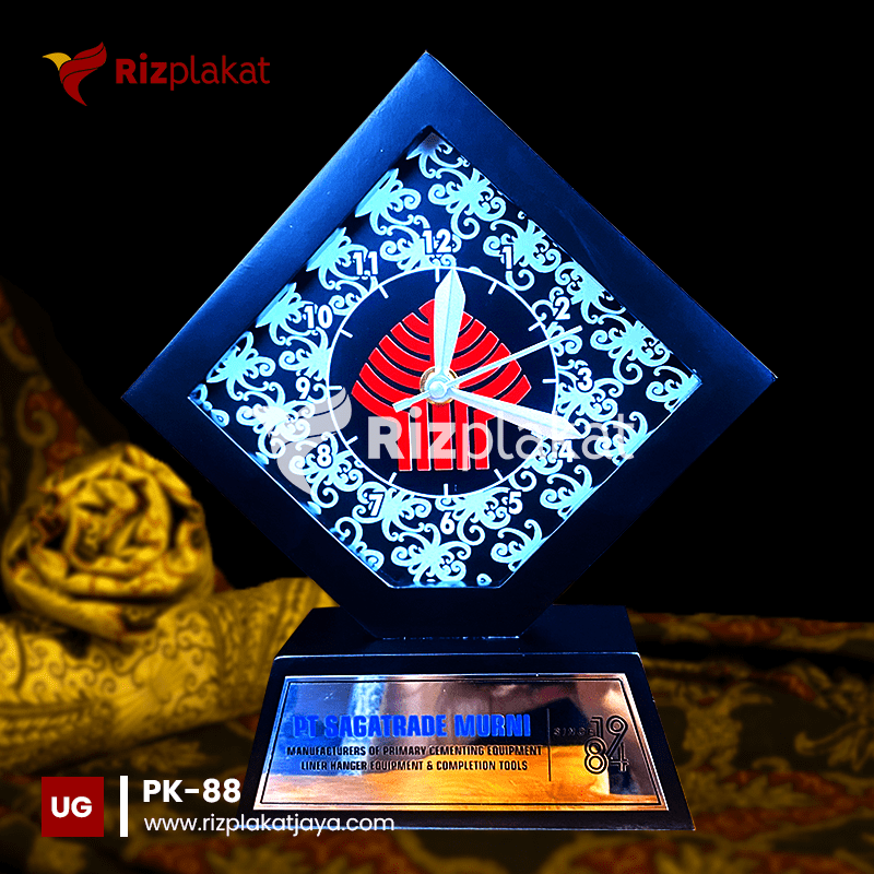PK-88 Model Plakat Kayu Premium