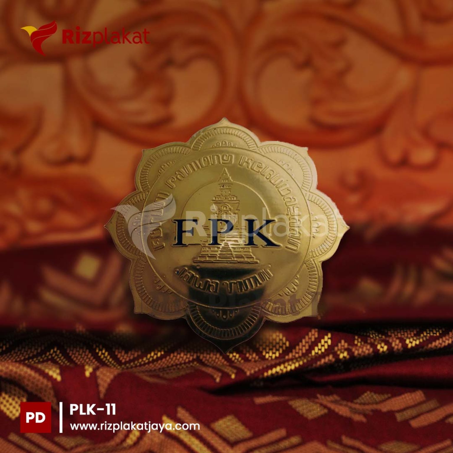 pin lencana kuningan bandung