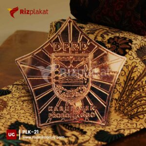 Pin Lencana DPRD Probolinggo
