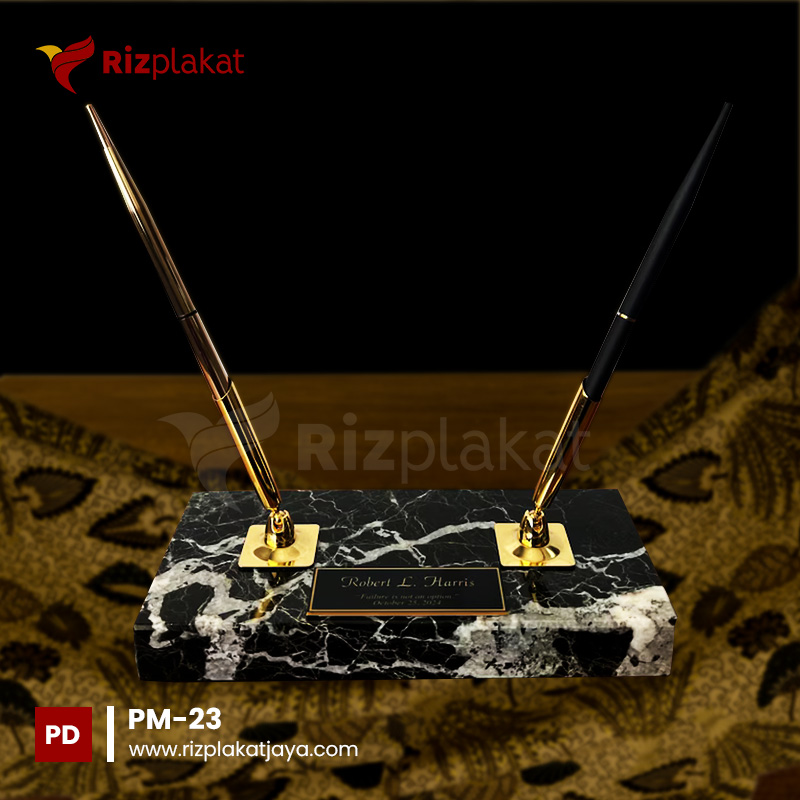 PM-23 Plakat Marmer Holder Pen