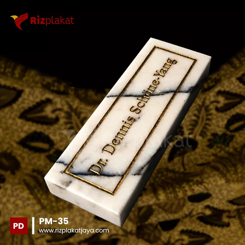 Plakat Marmer Personalisasi Eksklusif