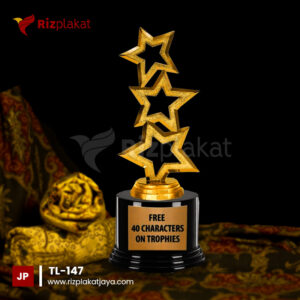 Piala Logam Bentuk Tiga Bintang