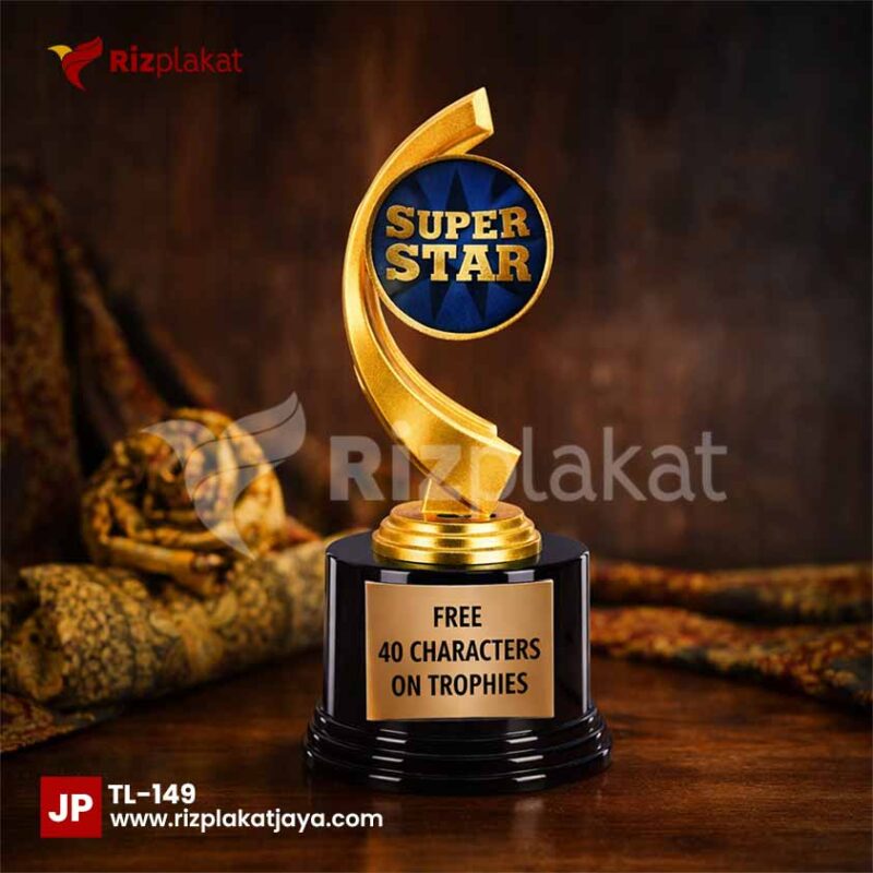 Trophy Logam Event Kantor