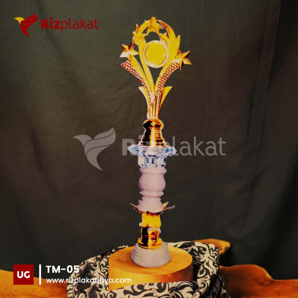 produksi trophy marmer
