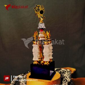 Trophy Marmer Piala Bergilir