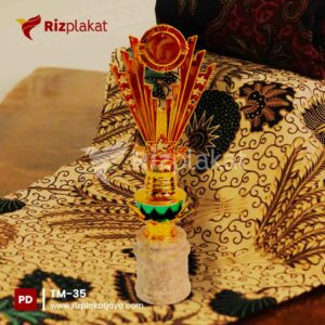 trophy marmer jogja