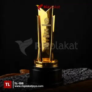 Piala Logam Acara Apresiasi Bentuk Bintang