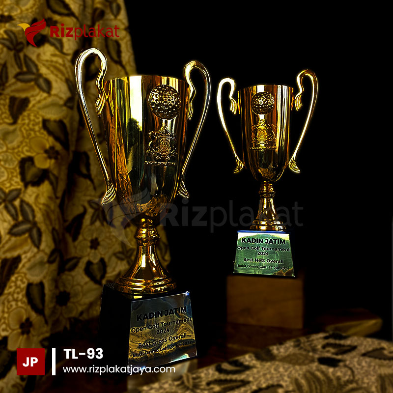 Jual Piala Logam Eksklusif Unik