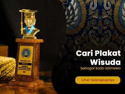 Cari Plakat Wisuda