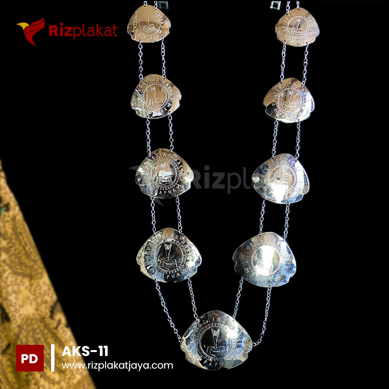 AKS-11 Kalung Medali Kehormatan