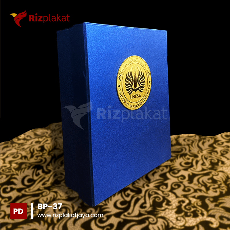 BP-37 Box Plakat Desain Eksklusif unesa