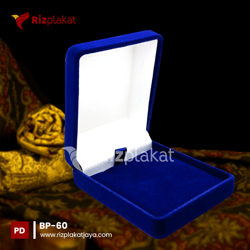 BP-60 Box Plakat Bludru Biru