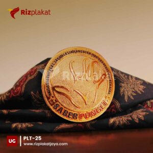Pin Lencana Saber Pungli Bangkalan