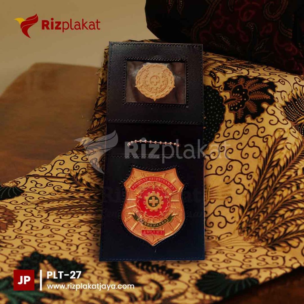 pin lencana timah bumn