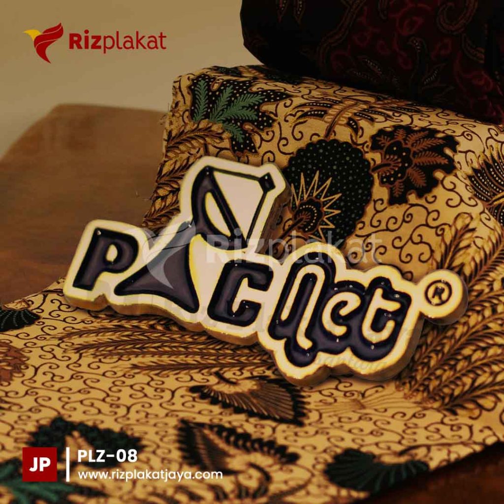 pin zinc alloy Medan