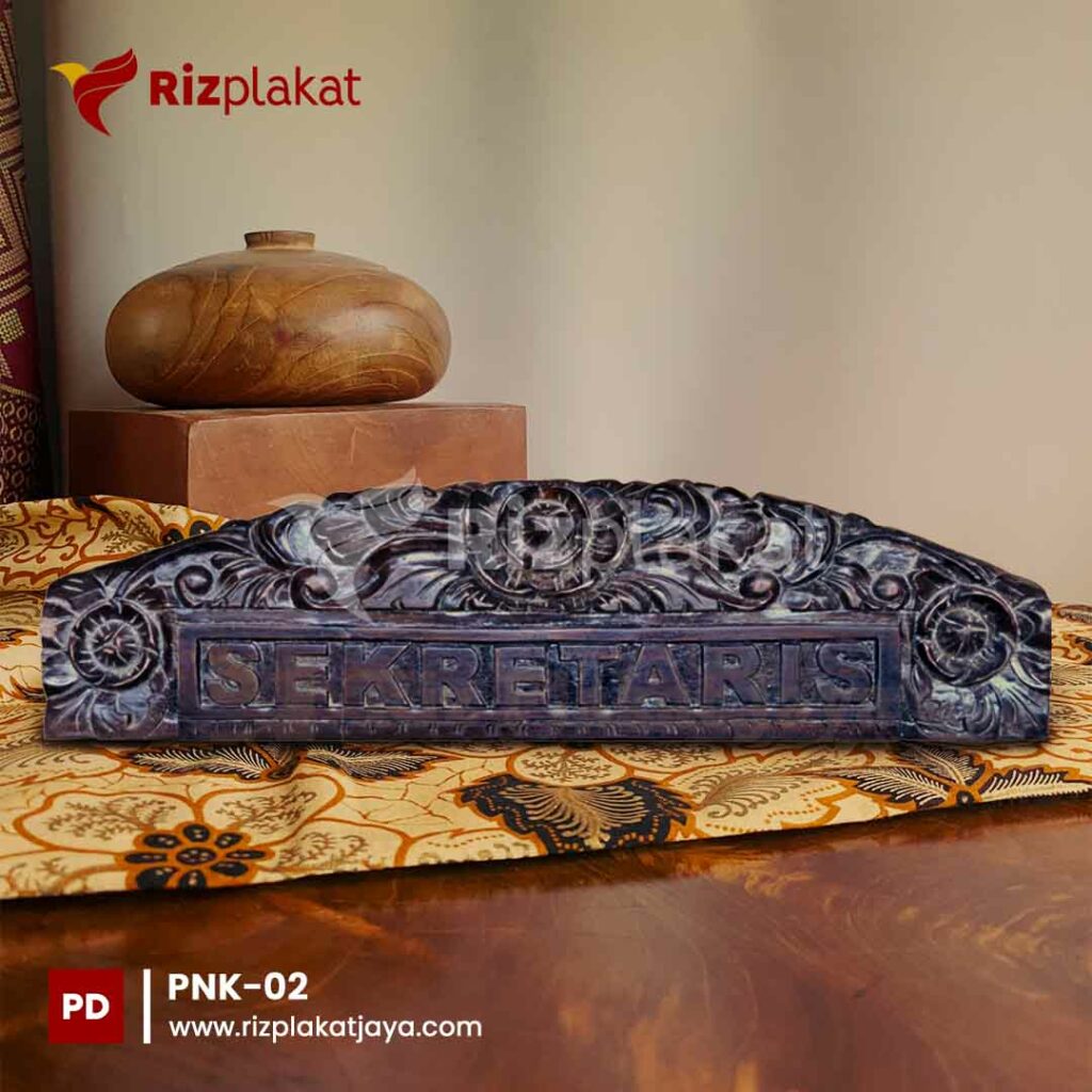 nama meja kayu custom