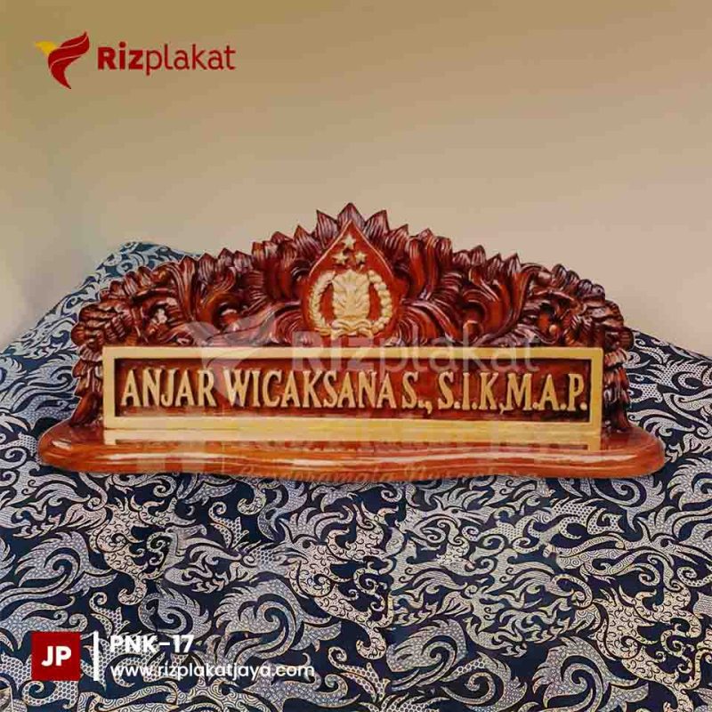 PNK-17 papan nama meja premium