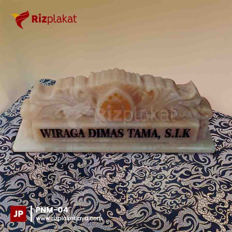 PNM-04 Papan Nama Meja Ukir Marmer