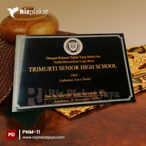 Papan Nama Marmer Sekolah