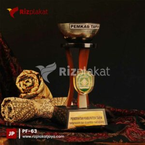 Tugu Sirang Pitu Tapin