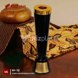 Piala Bahan Fiber