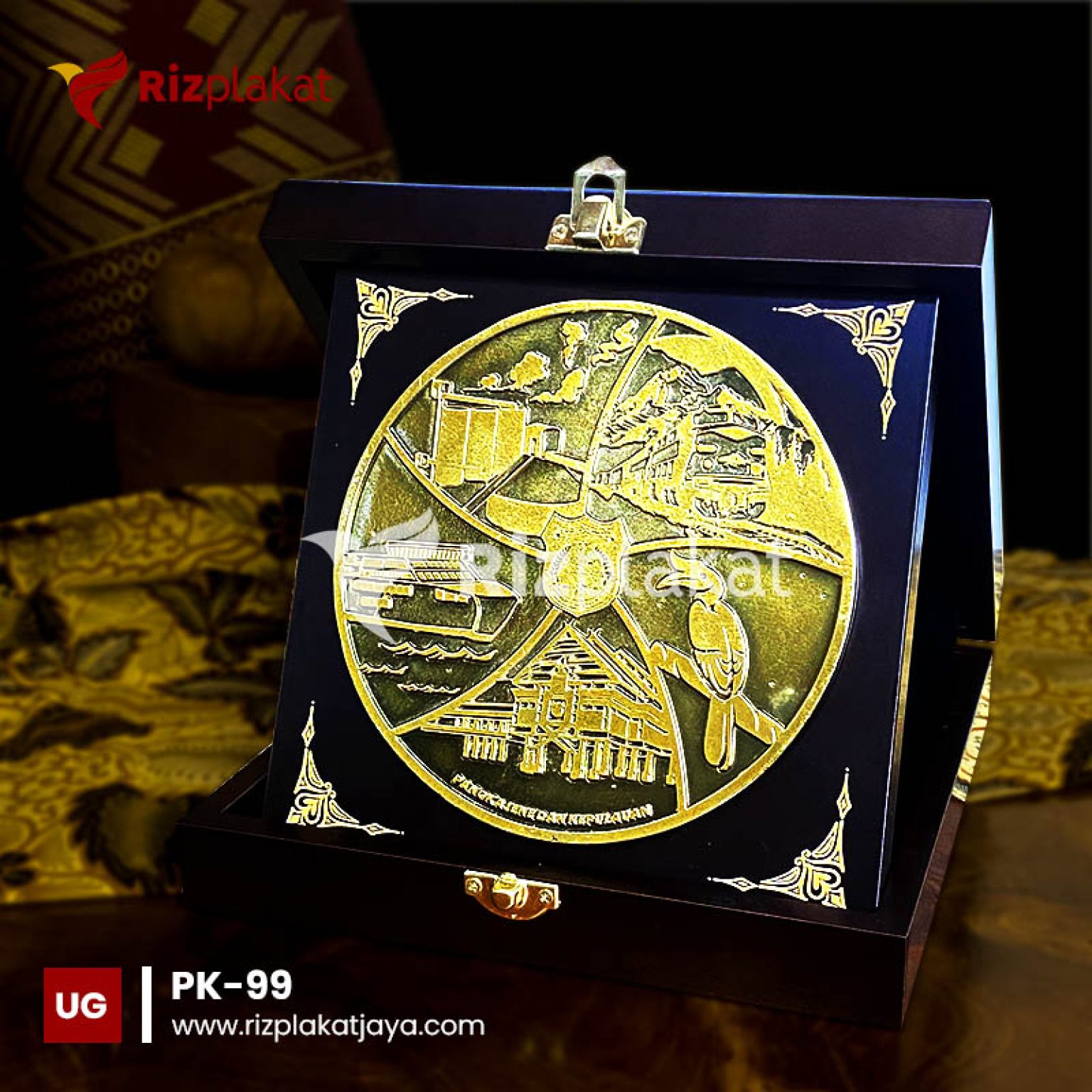 PK-99 Plakat Kayu Ukiran Budaya Indonesia