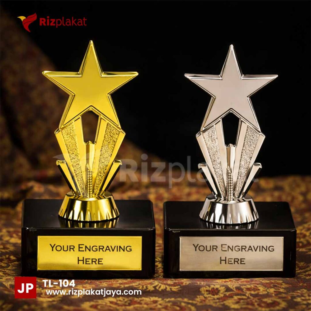 Jual Piala Logam Berbagai Ukuran – Solusi Penghargaan Lengkap untuk Semua Acara