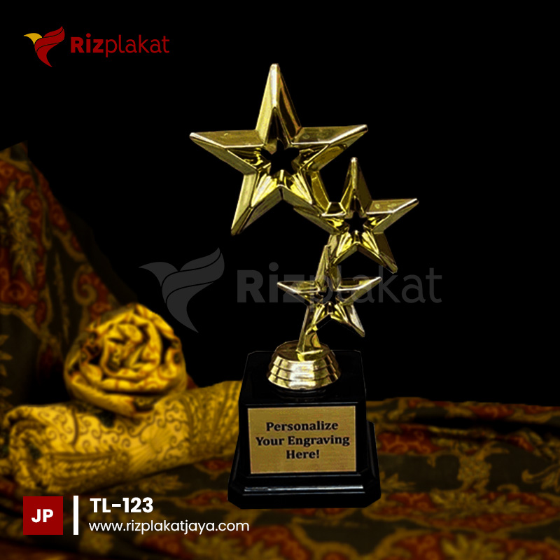 TL-123 Piala Logam Tiga Bintang Bertingkat