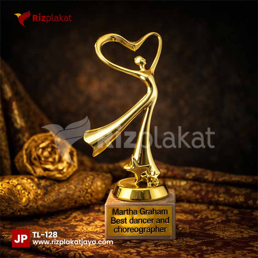 Piala Logam Dancer Terbaik – Penghargaan Eksklusif untuk Penari Berbakat