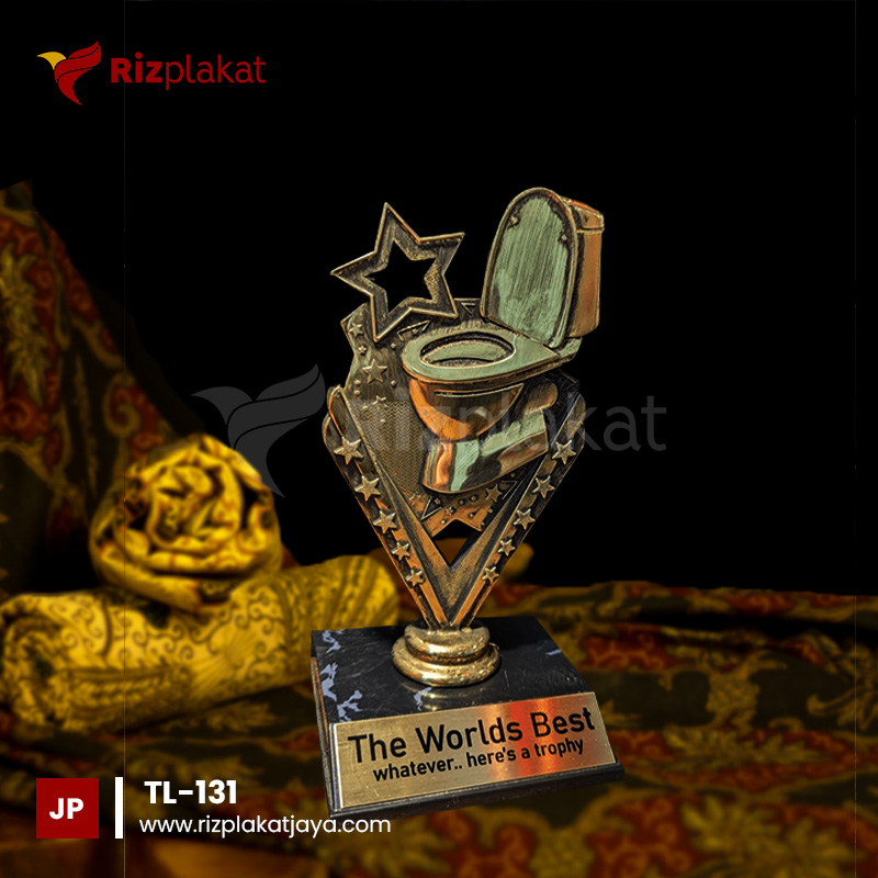 TL-131 Piala Logam Hiasan