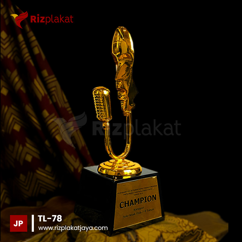 TL-78 Piala Logam Musik Champion