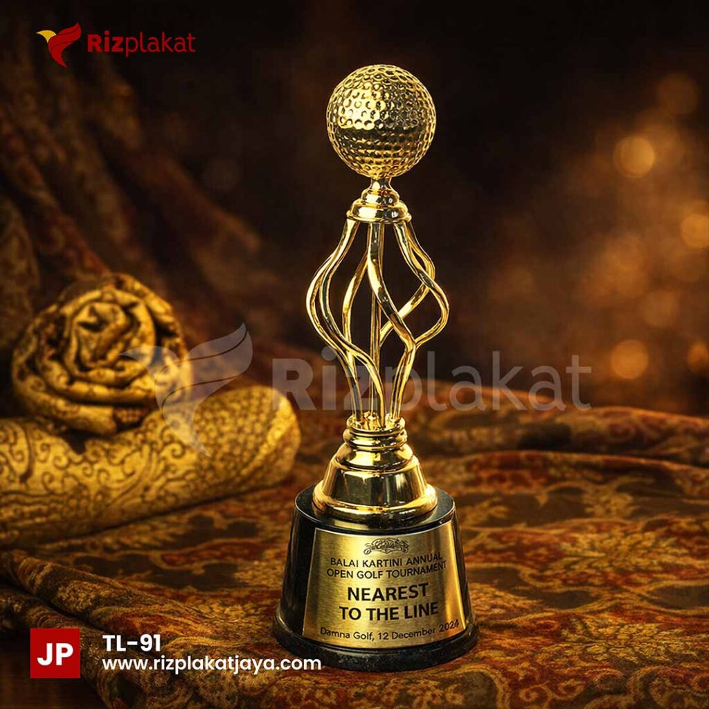 Piala Logam Event Turnamen Golf – Trofi Eksklusif untuk Menghargai Para Juara Lapangan Hijau