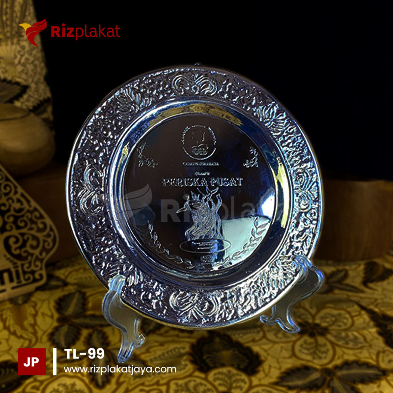 Trophy Logam Bentuk Piring