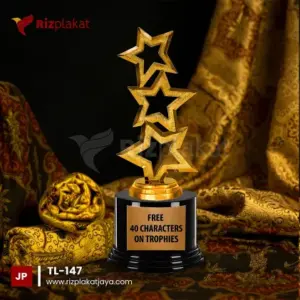 Piala Logam Tiga Bintang Bertingkat – Lambang Kejayaan Tertinggi dalam Kompetisi