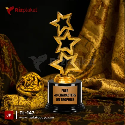 Piala Logam Tiga Bintang Bertingkat – Lambang Kejayaan Tertinggi dalam Kompetisi