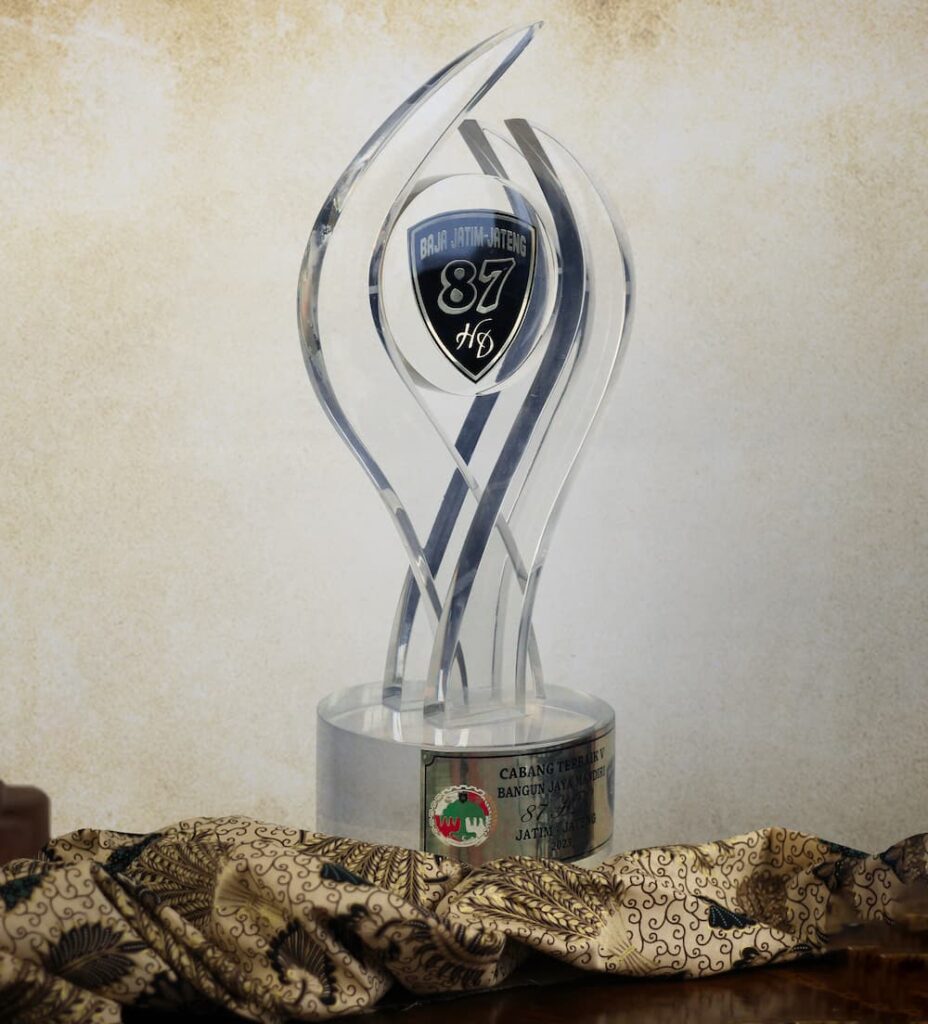 piala award