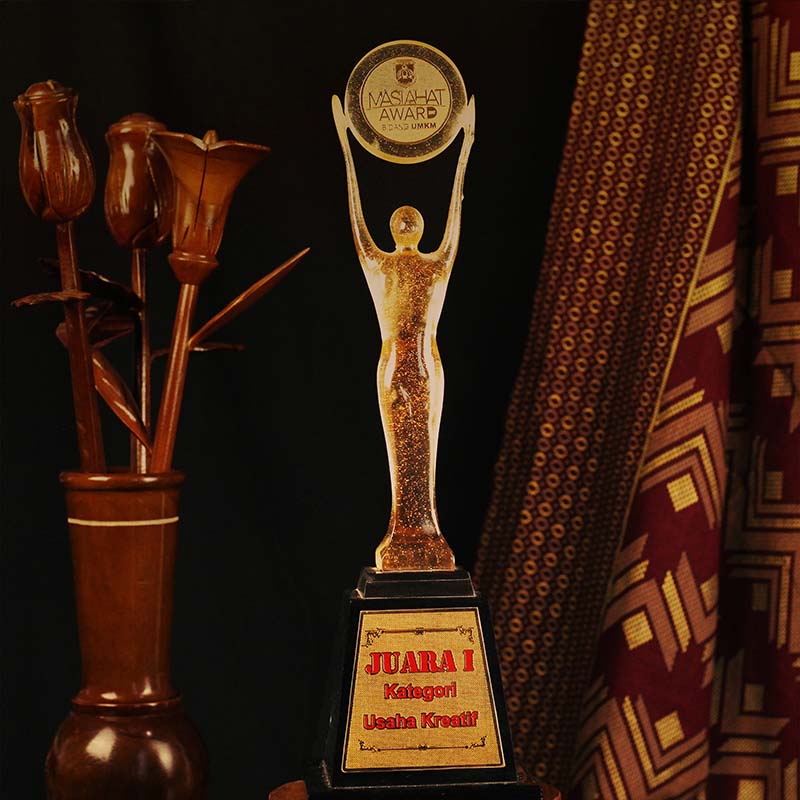 piala fiber pemerintahan