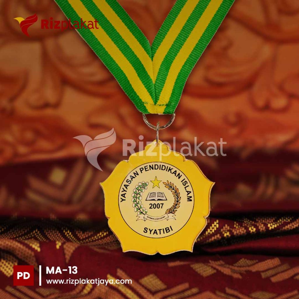 Medali akrilik penghargaan