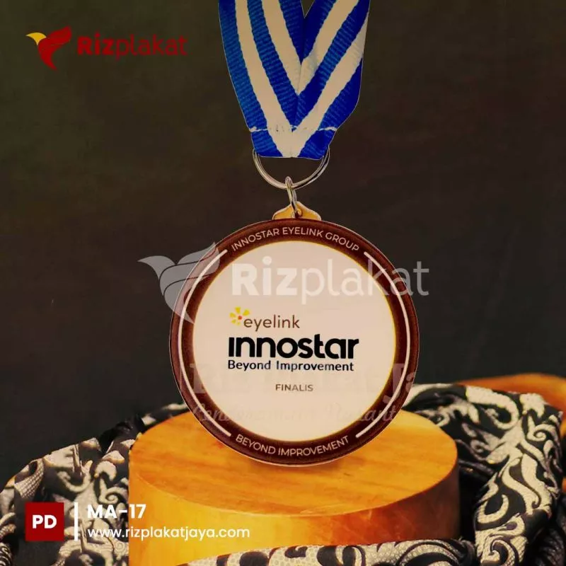 Model medali akrilik