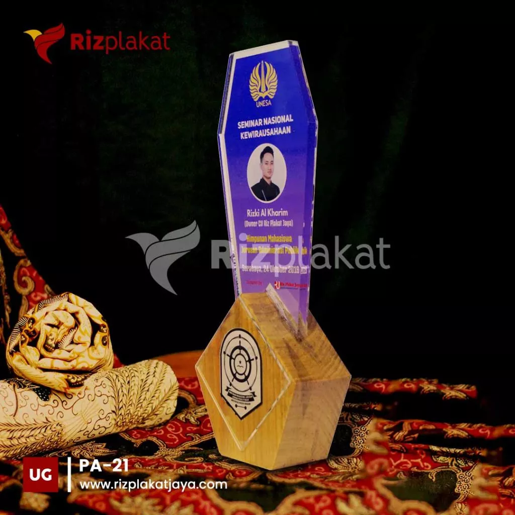 Plakat Akrilik Narasumber Seminar