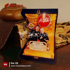 Plakat Akrilik Sekolah Penerbangan Air Asia