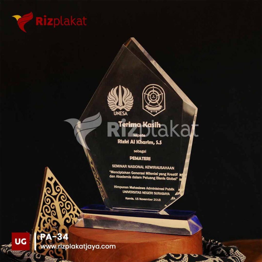 Plakat Akrilik Seminar Unesa