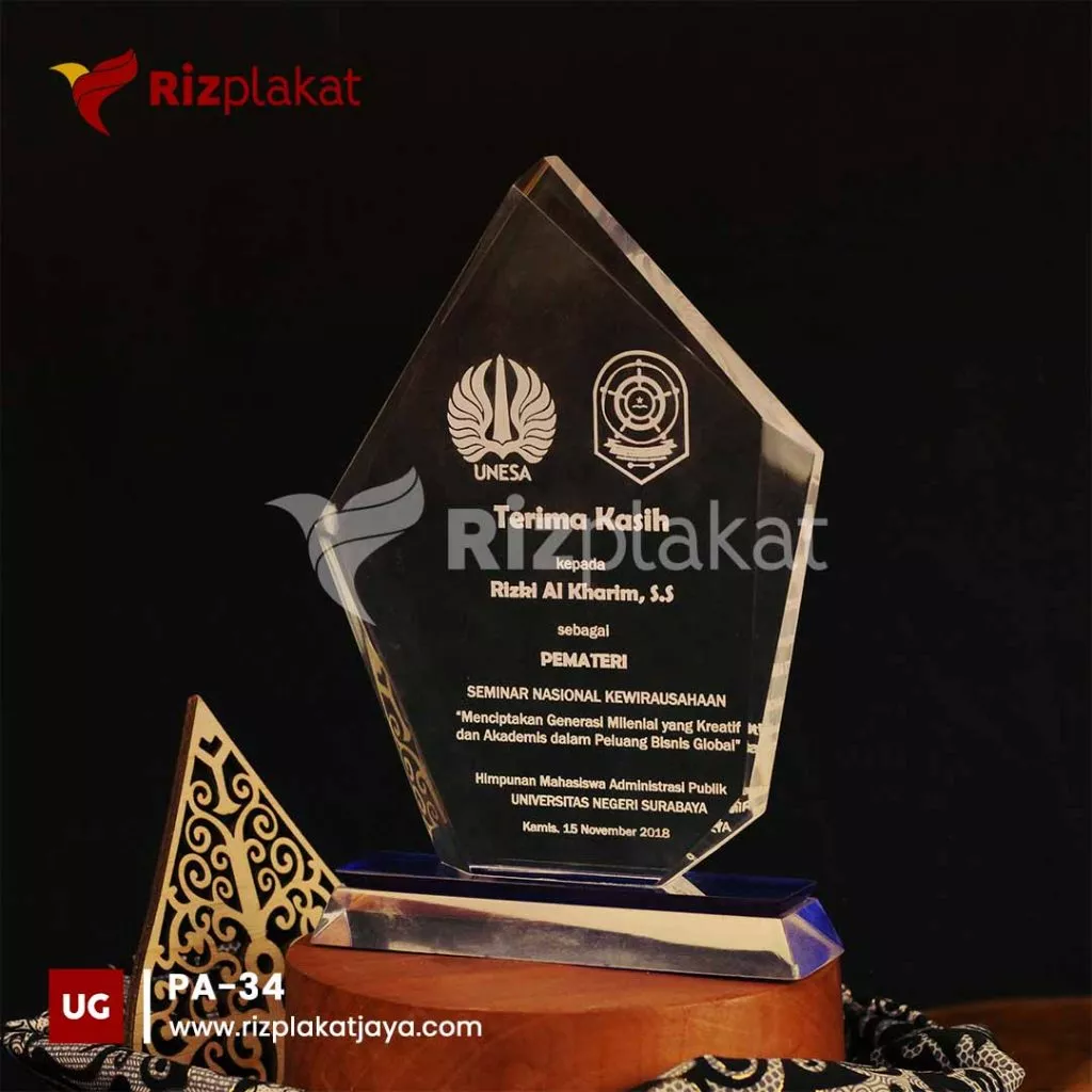 Plakat Akrilik Seminar Unesa